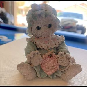 Calico Kittens- Friendship mends the heart